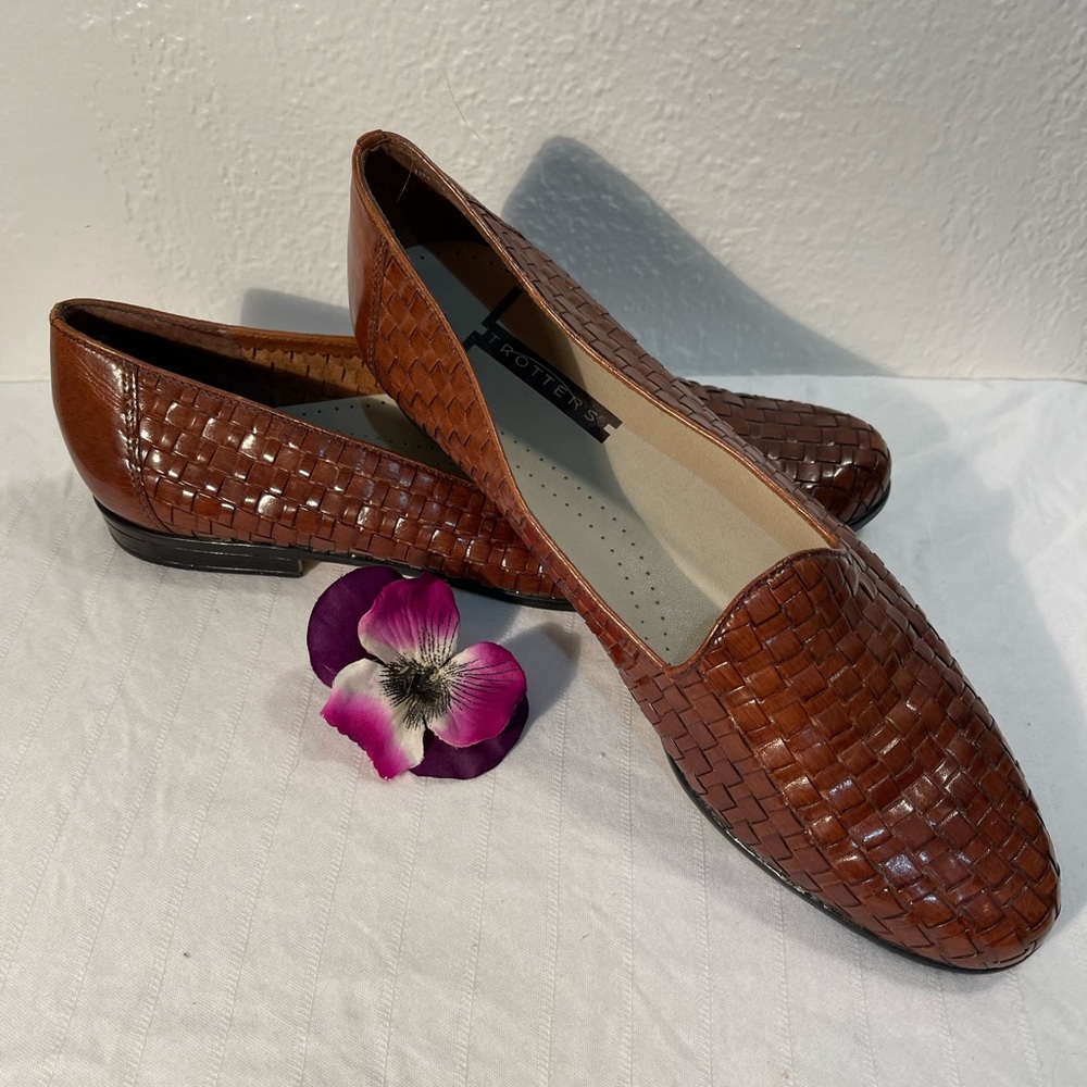 Trotters Women's Liz Loafers - 11N